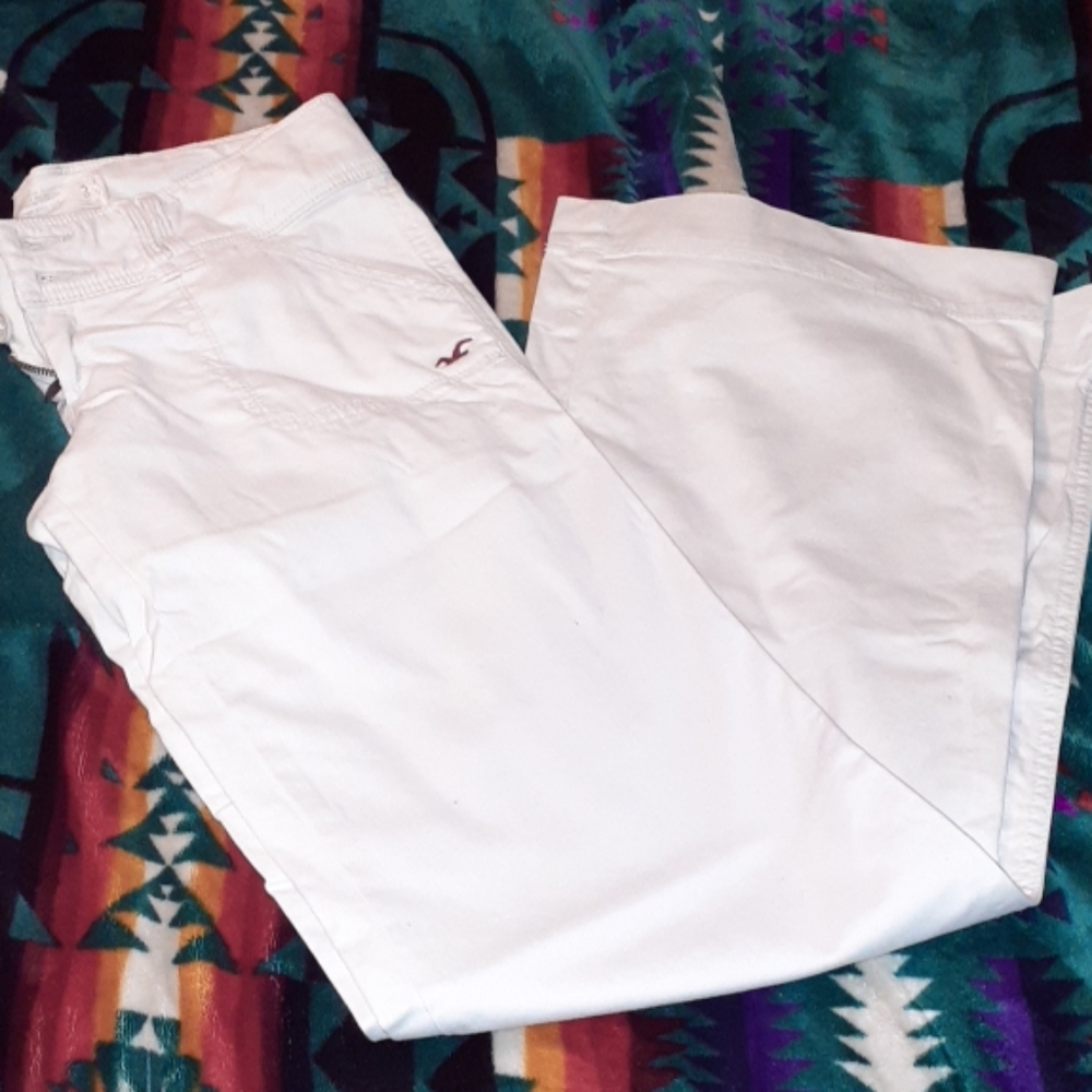 Hollister semi stretchy bells